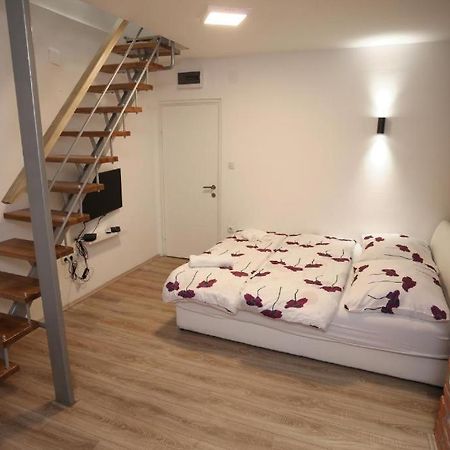 Apartments Rooms Paromlin Centar زغرب المظهر الخارجي الصورة